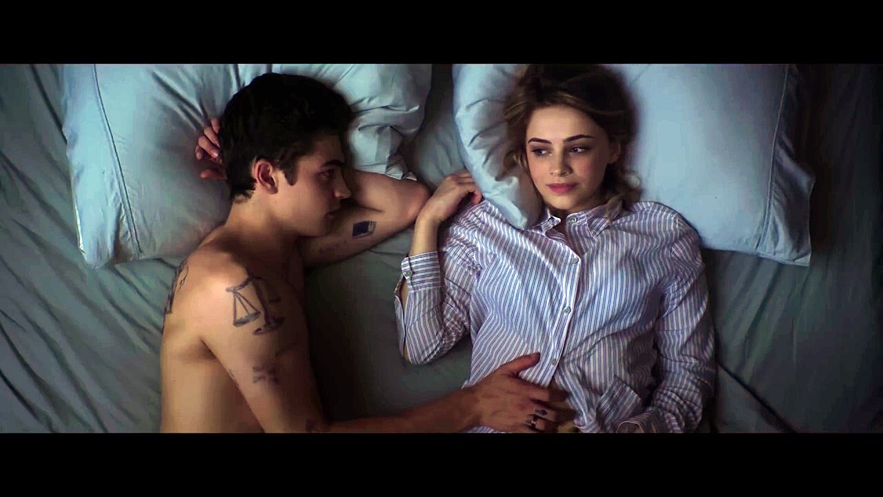 Hardin and Tessa in Bed | After We Collided (2020) ｜