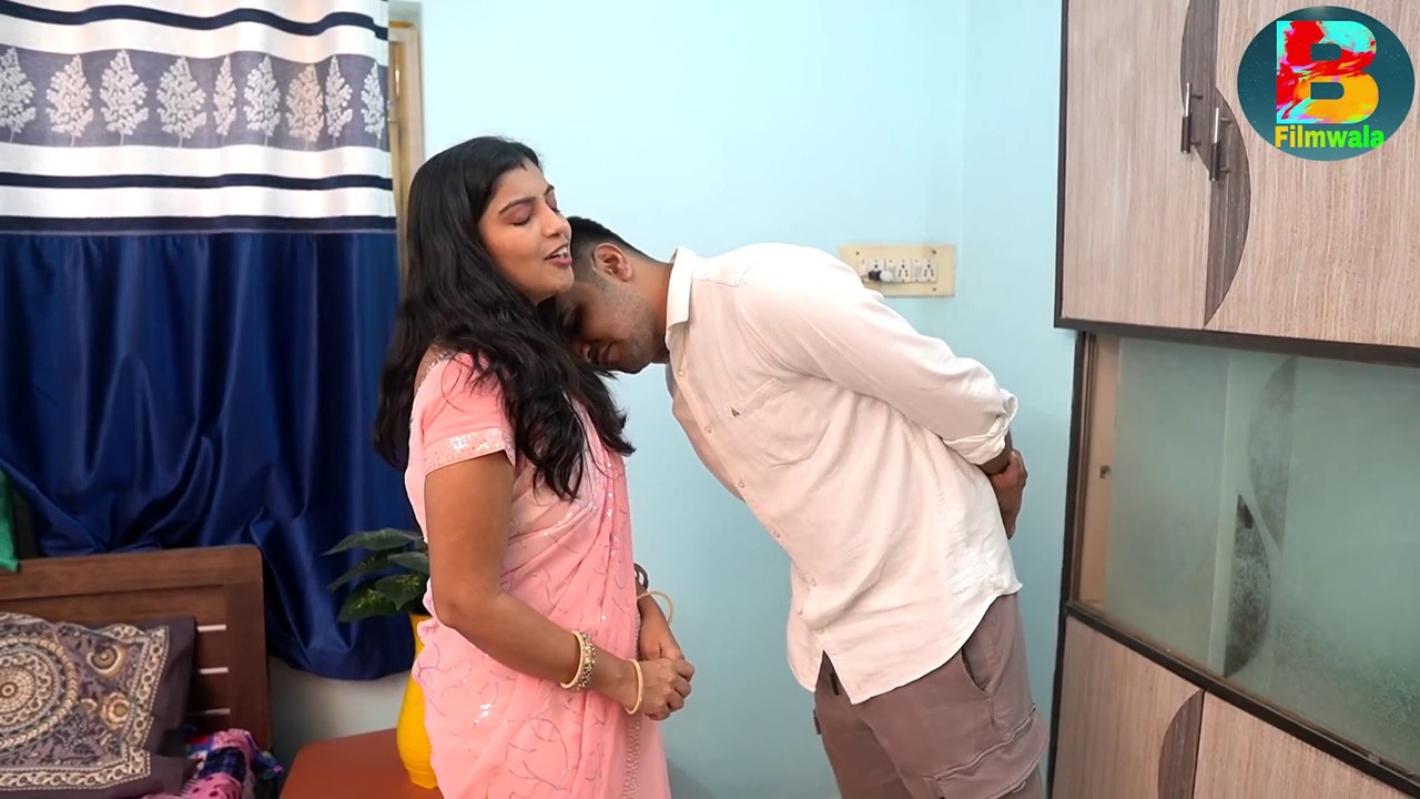 मैं आपके पति का प्रमोशन करवा दूंगा - Hindi Short Romantic Film - Hindi Short Movie