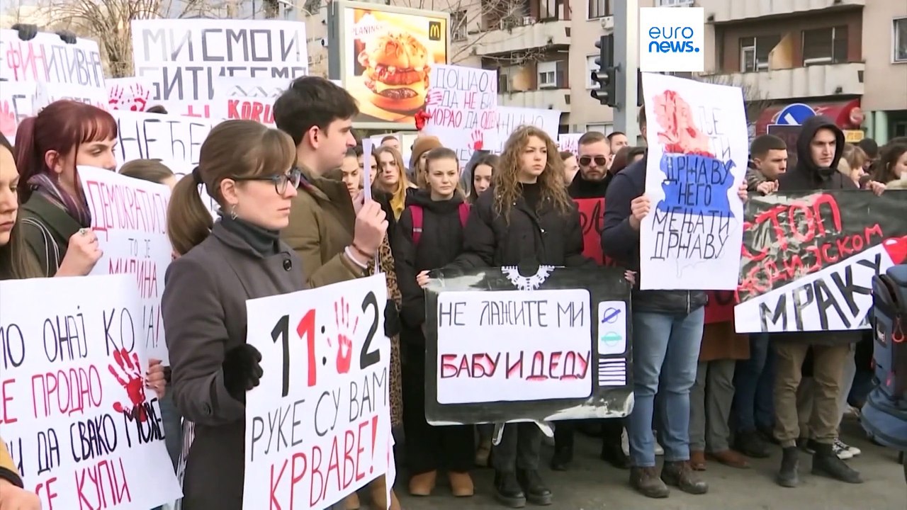 Студенты в Сербии требует привлечь к ответственности виновных в трагедии в Нови-Саде