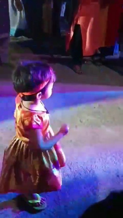 @Ramnaik4588 dancing riya