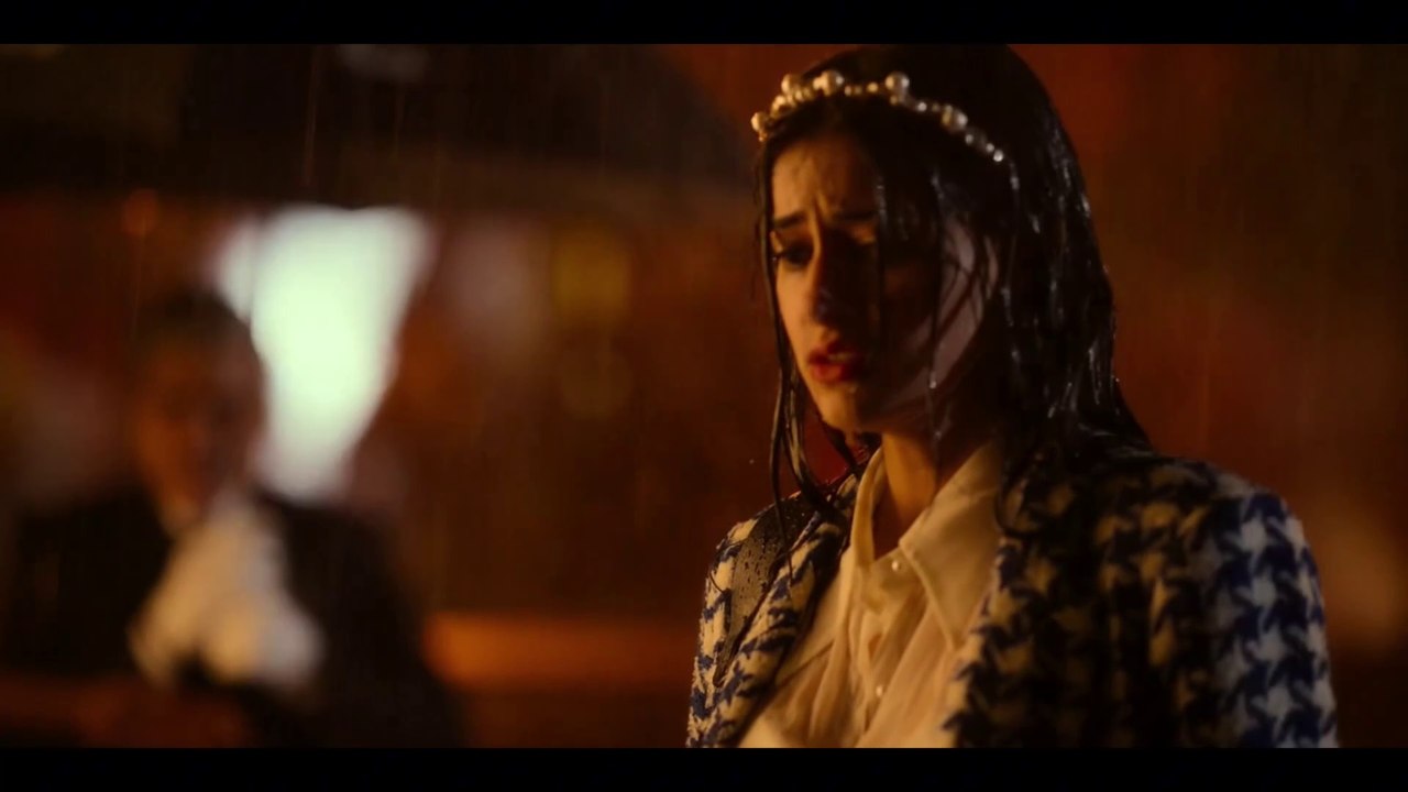 Call Me Bae | First Minutes [English Subtitles]