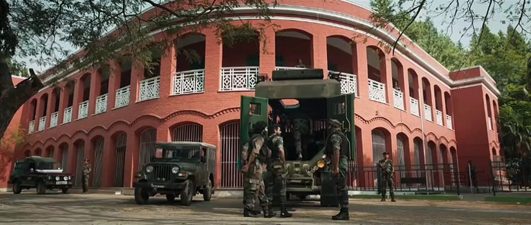 Amaran 2024 Hindi Dubbed Movie