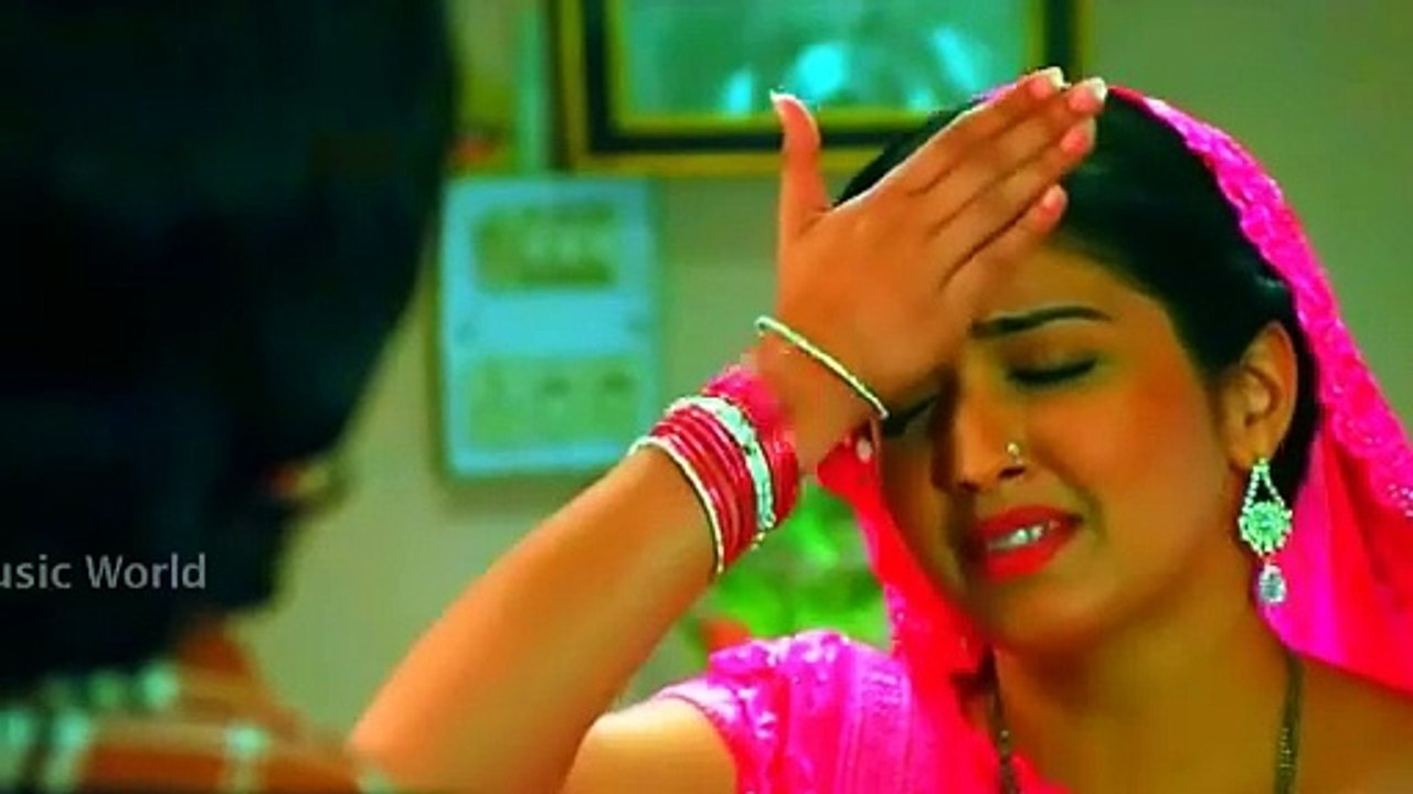 Amrapali Dubey lip kiss HD