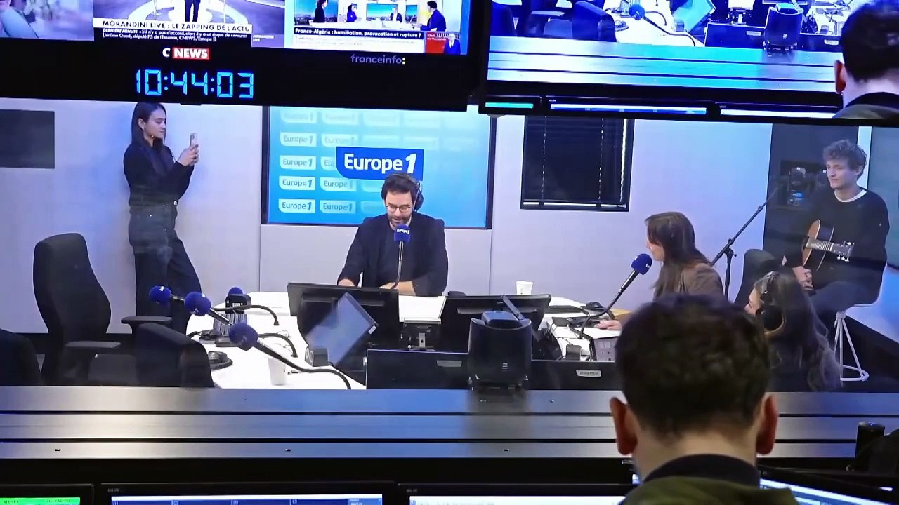 «Ensemble» : le live d'Aliocha Schneider dans Culture médias