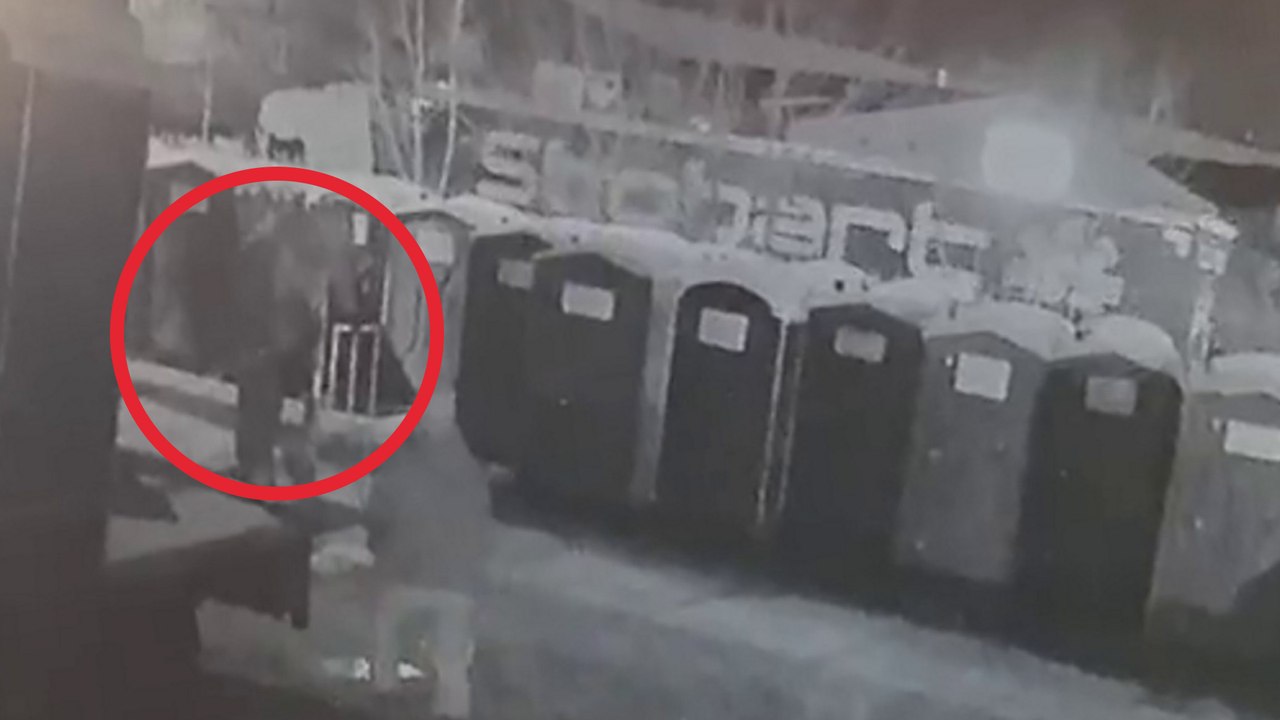CCTV shows burglars stealing 13 portable toilets worth $14k