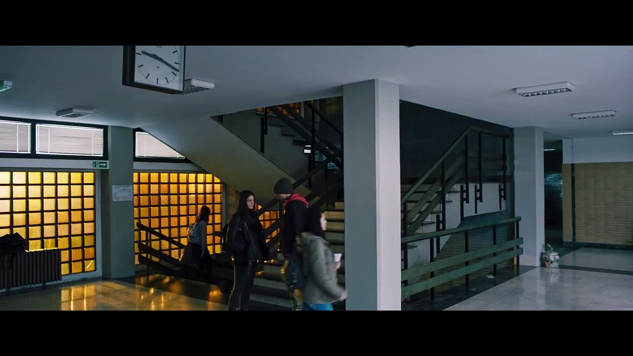 12 Reči (2020) - Sezona 1 Epizoda 8 - Domaća serija