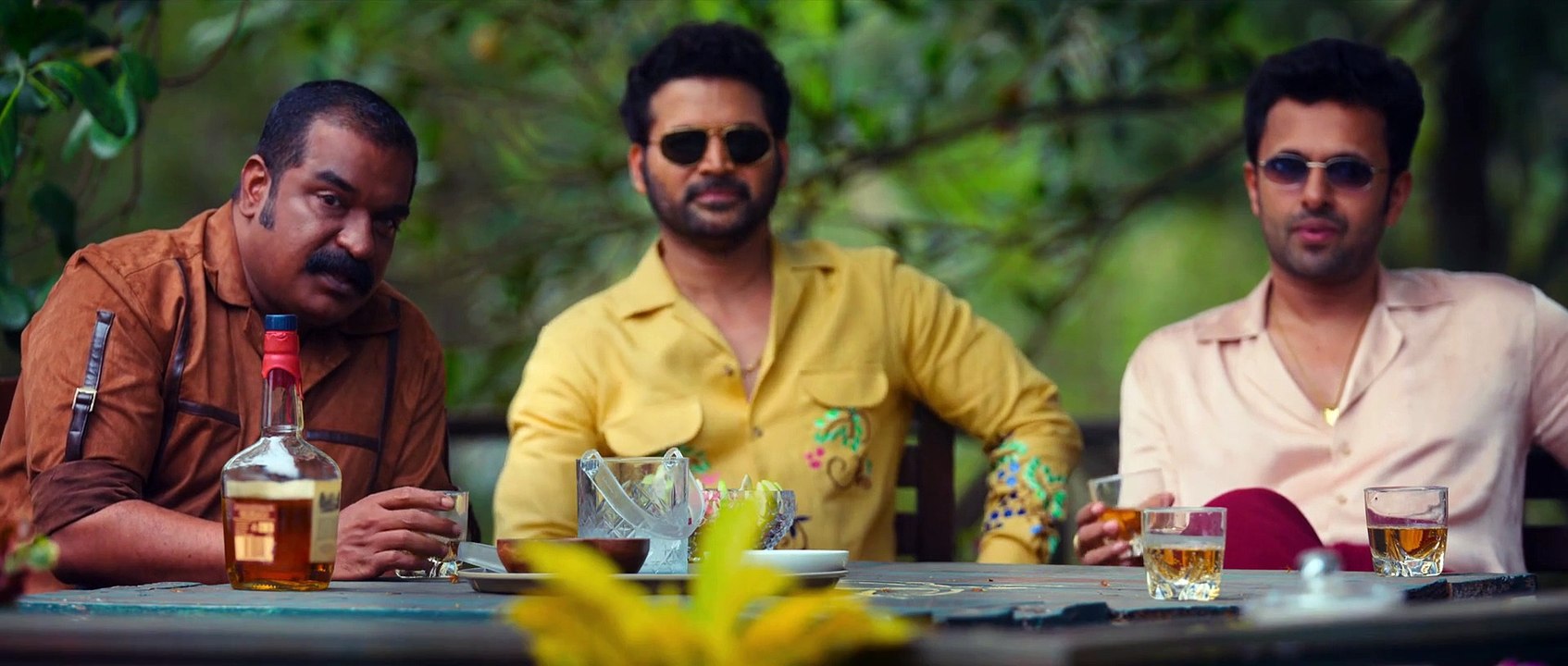 Raifle Clubbu (2024)