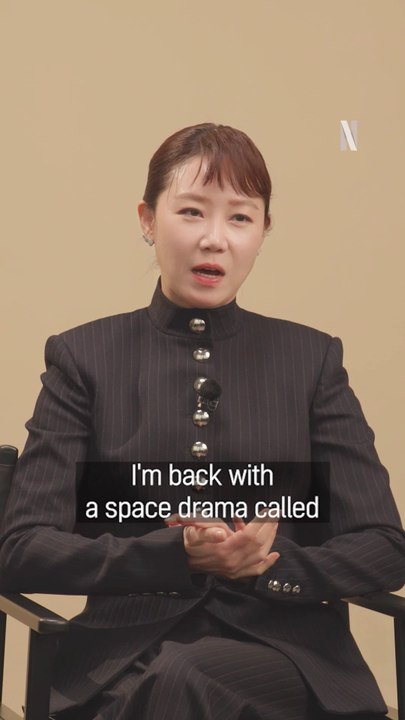 dropping puns and spilling tea about her co-star Lee Min-ho