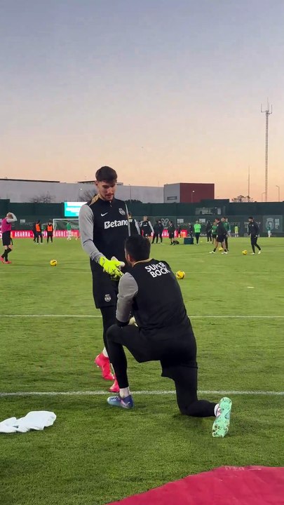 Rui Silva no aquecimento