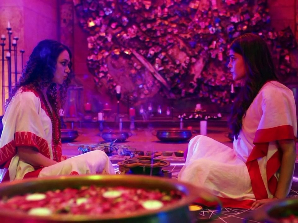 Hello Mini Season 3 Episode 4 - Time To Sacrifice, Mini