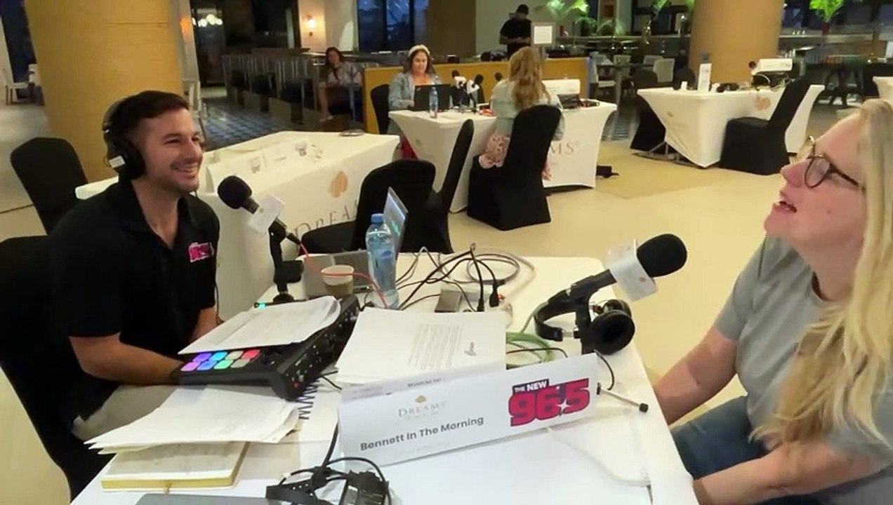 Bennett chats with Lia Vincent, Travel Expert at Dreams Natura