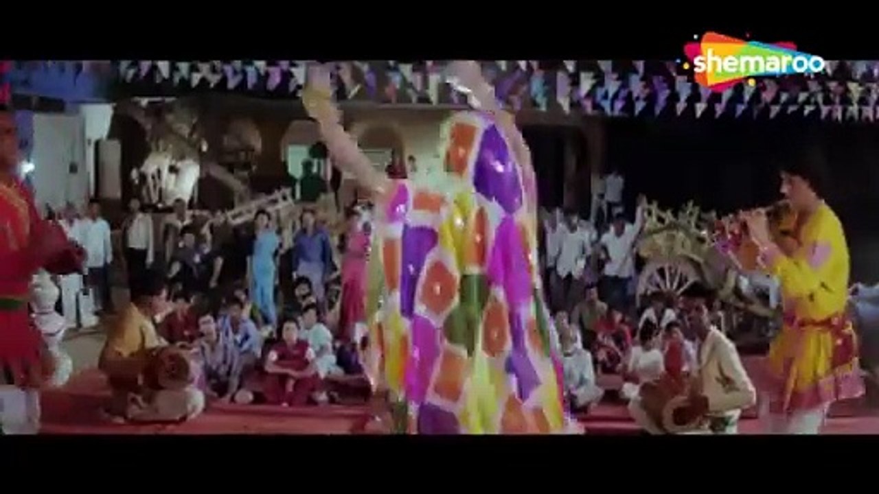 Aankhon Mein Basa /1992 Geet /Kavita Krishnamurthy, Mohammed Aziz, Avinash Wadhawan , Divya Bharti