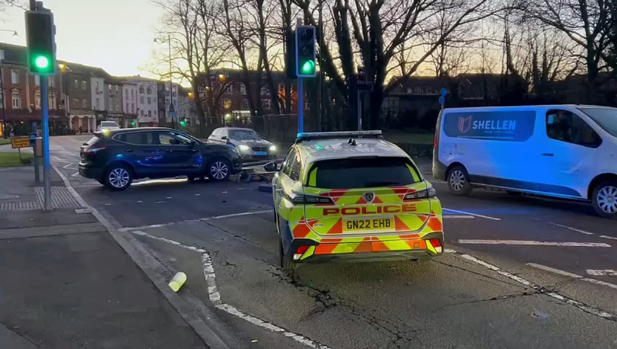 Car crashes into traffic lights in Gillingham