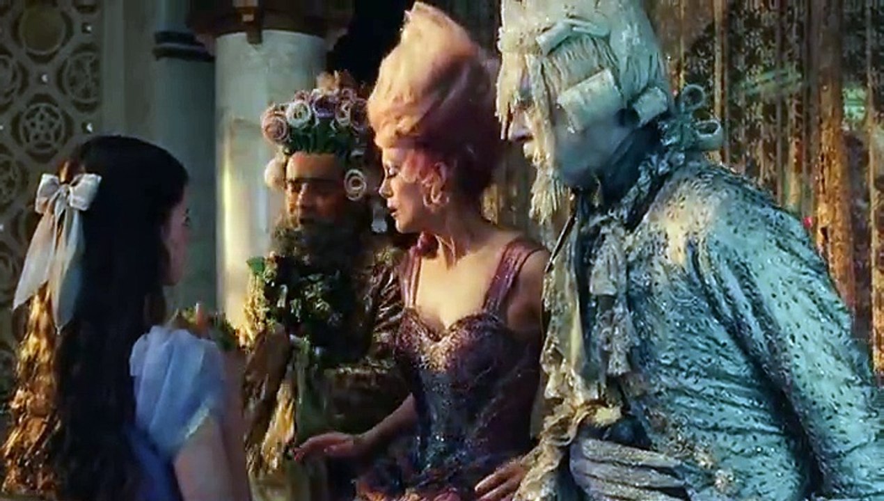 Adventure movie. The Nutcracker and the Four Realms (2018) {Hindi-English} 480p BluRay ESub [BollyFlix]