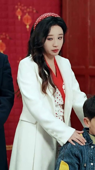 【最新短剧合集】 最近的你最远的爱