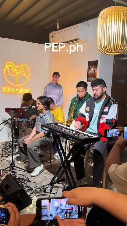 Lola Amour performs "Maria" | PEP Jams