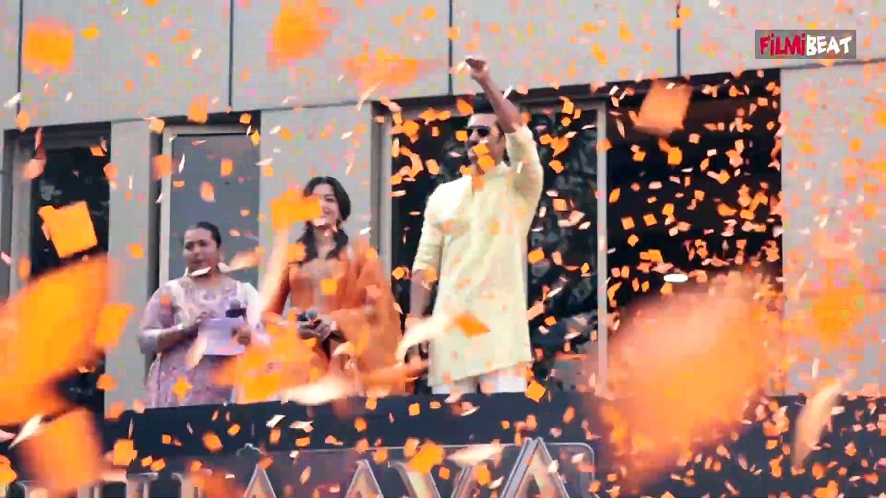 Rashmika Mandanna & Vicky Kaushal: തീയറ്ററിൽ എത്തിയ രശ്മികക്കും വിക്കി കൗശലിനും വമ്പൻ സ്വീകരണം