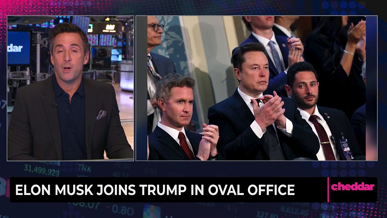 Elon Musk Joins Trump in Oval Office