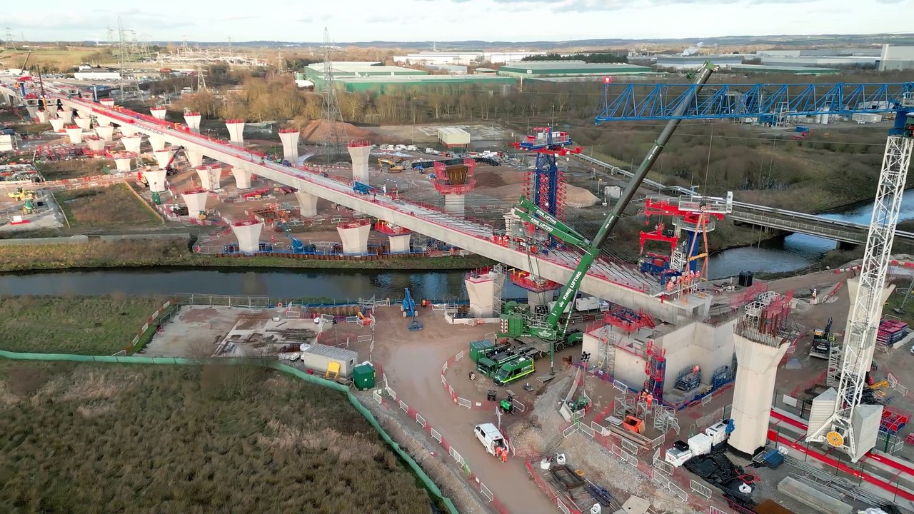 HS2 reveals first completed viaduct at Delta Junction in Warwickshire