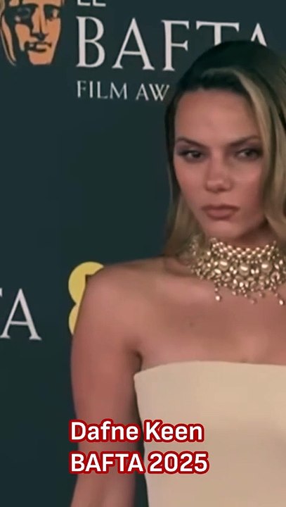 Dafne Keen in 2025 BAFTA's red carpet