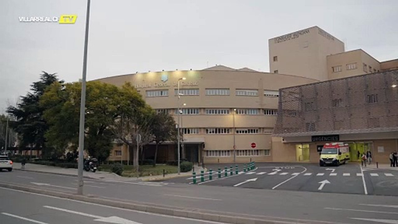 Gerard Moreno visita a los jóvenes agredidos tras el derbi