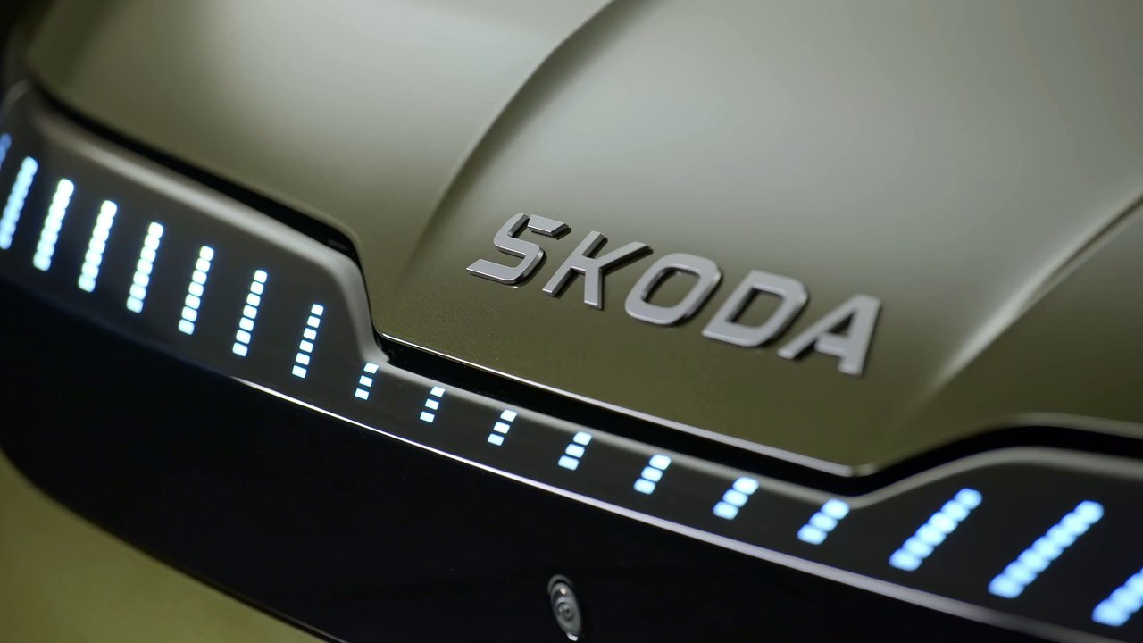 Discover the Stunning New Skoda Enyaq Exterior Design 🚗