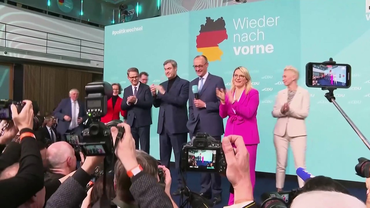 Правоцентристы ФРГ принимают поздравления