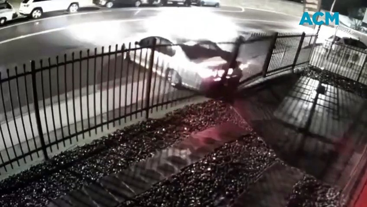 Car loses control on Ryan Avenue at Singleton | Newcastle Herald, February 25 2025