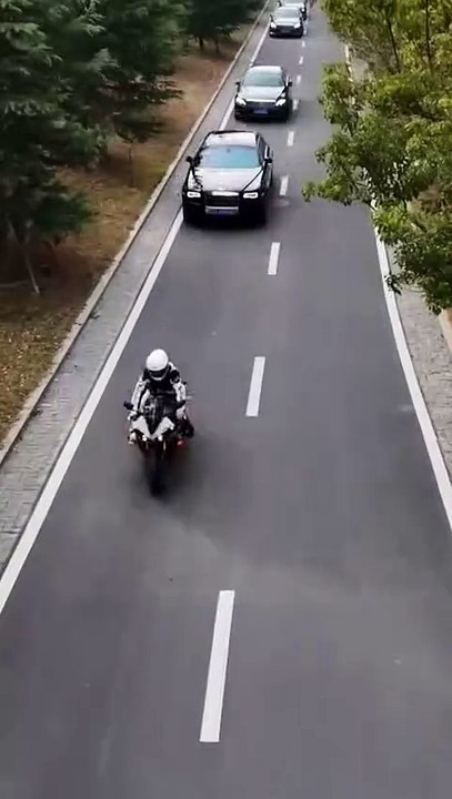 Kembali Menjadi Nona Keluarga Kaya | Back To Wealthy Family After Divorce | Drama China | SUB INDO