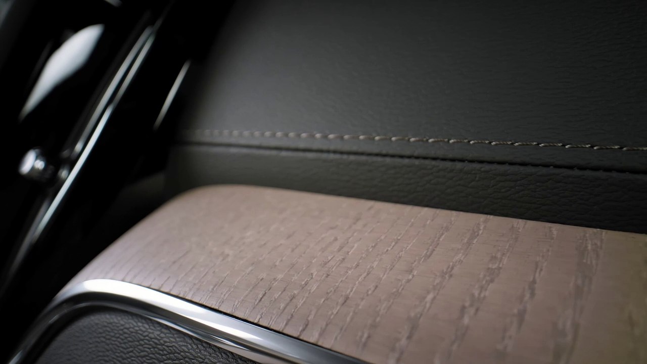 Refreshed Volvo XC60 Interior Design
