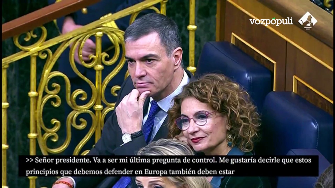 La Cámara ovaciona en pie a Aitor Esteban (PNV) en su última pregunta de control