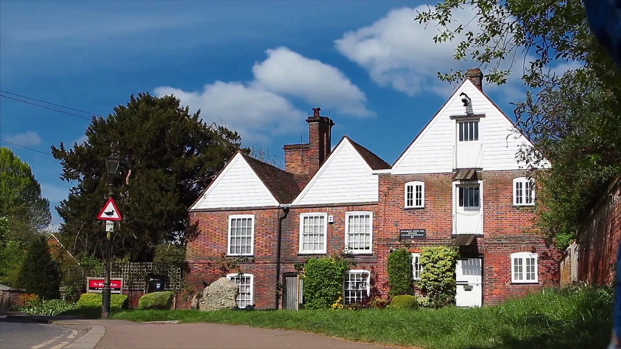 Do Brits think you need to be rich in order to be ‘wealthy’?