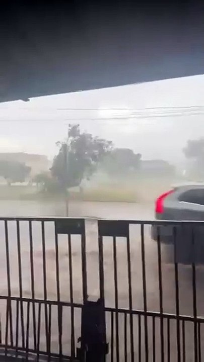 Fortes chuvas atingem Samambaia