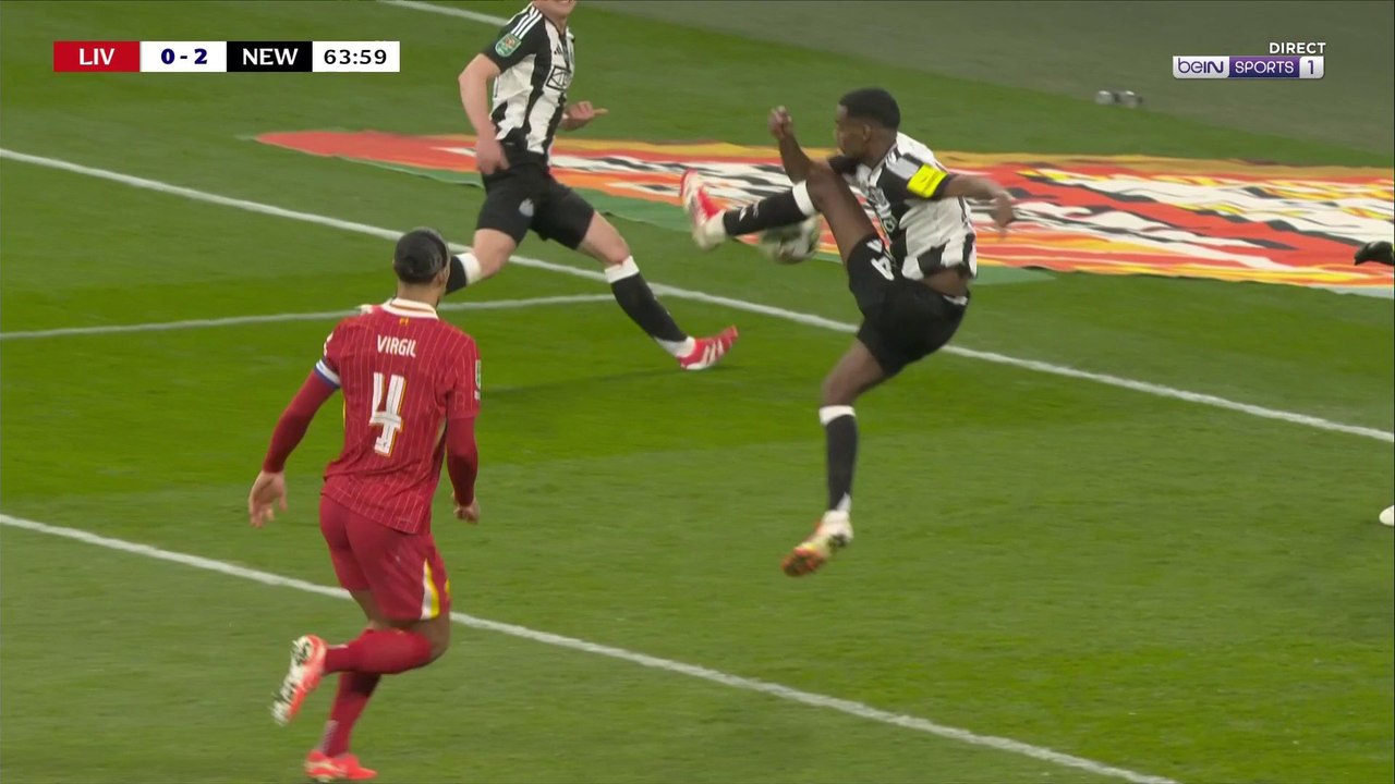 Carabao Cup : Isak proche d'un but fou mais Kelleher sauve Liverpool !