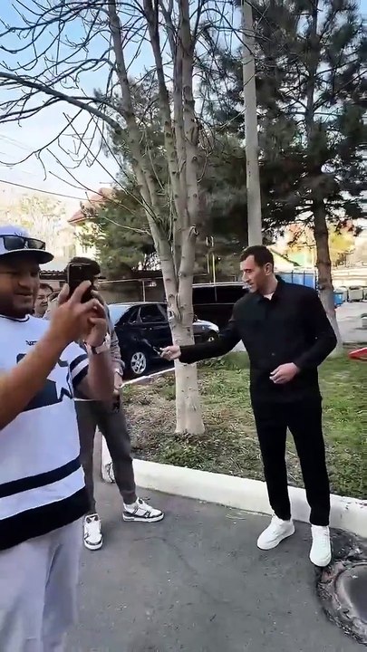 Abdukodir Khusanov - Mercedes