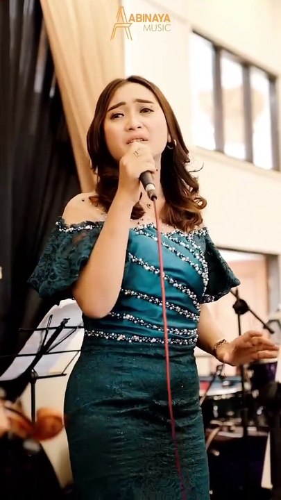 Cundamani Cover Wedding Band