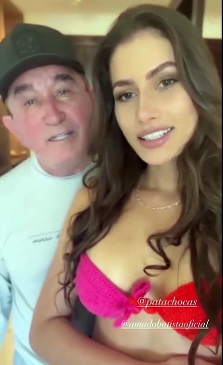 Recém-casados, Amado Batista e Calita Franciele ‘desfrutam’ belezas de Morro de SP; veja