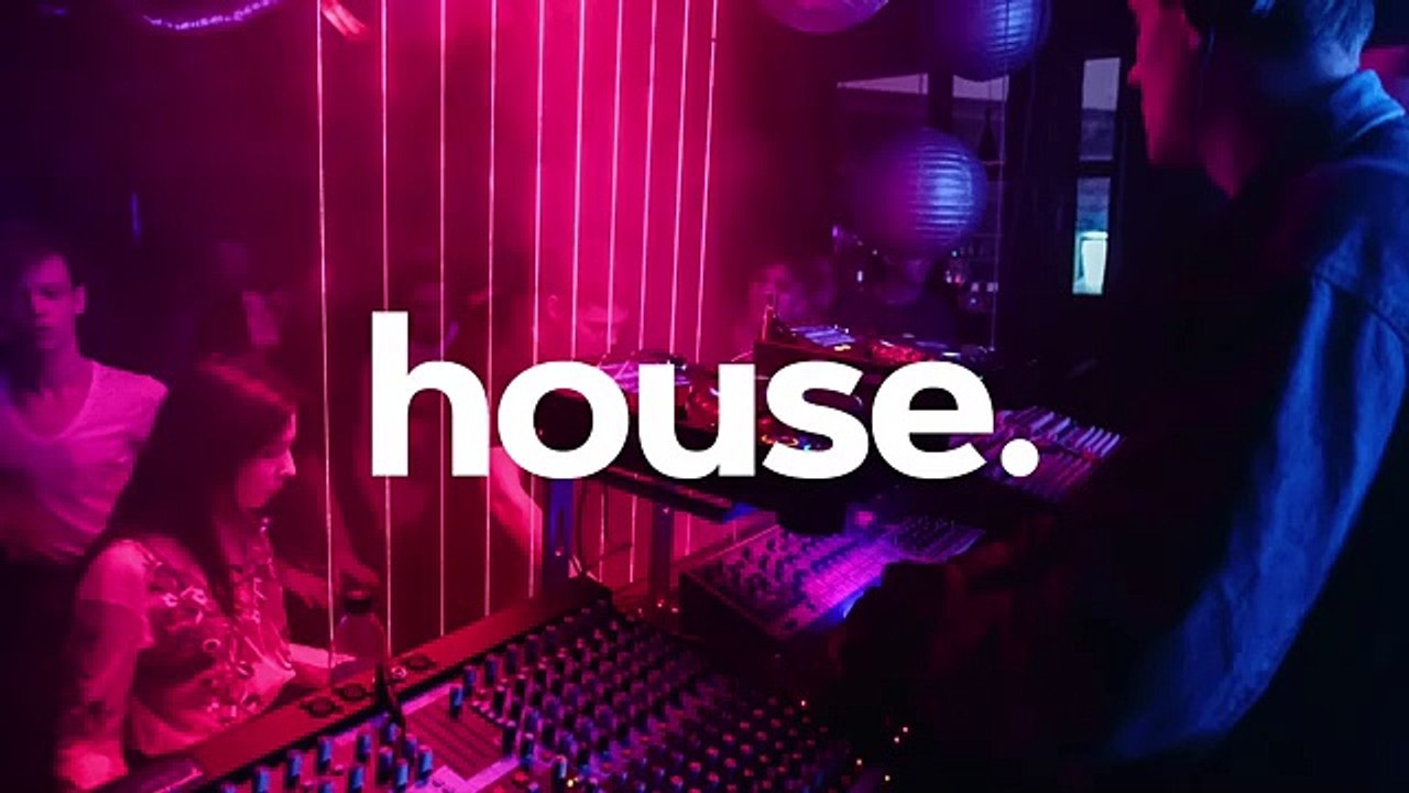 House Music Mixed Selection by Yaman Khadzi for Vibey Deep House Radio