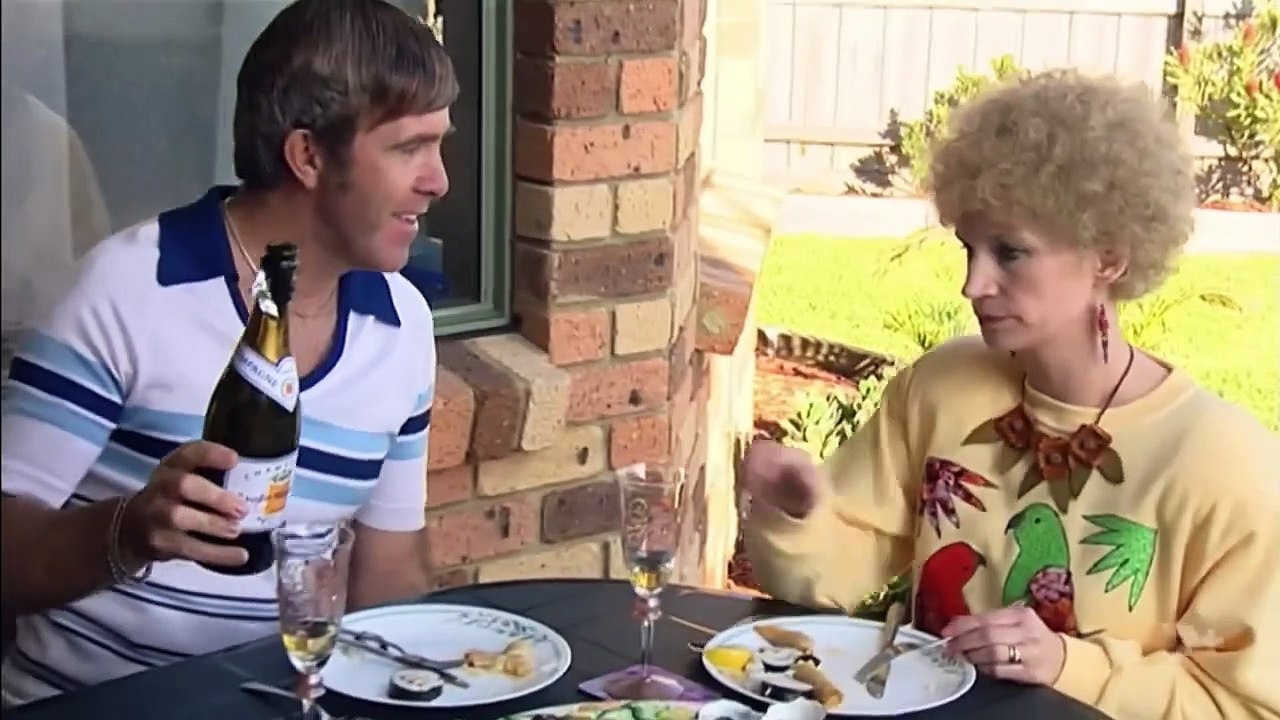 Kath & Kim Season 2 Episode 1: The Announcement