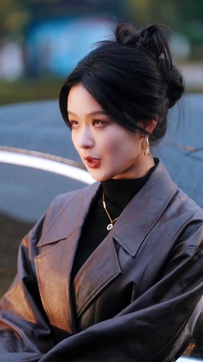 【Doce Fuga】 |Parte7| 🥰 O amor derruba a cabeça dos orgulhosos, o amor salva os feridos do fogo.