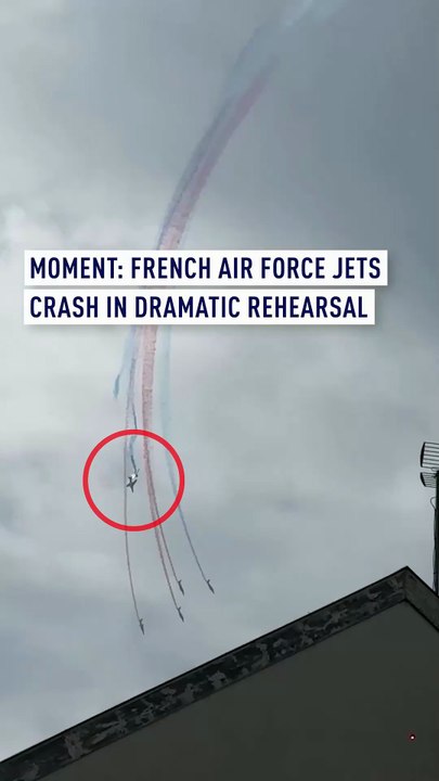French Air Force Jets Crash in Dramatic Rehearsal