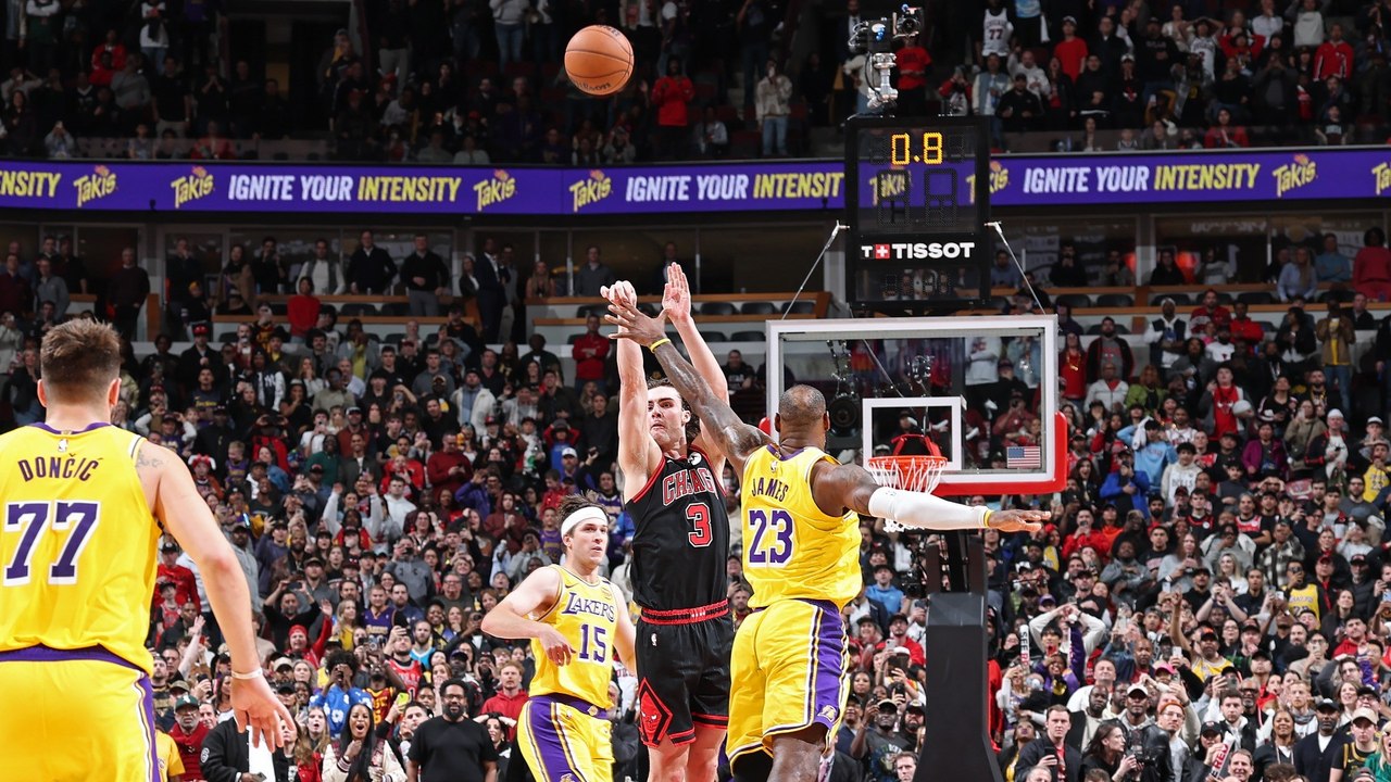 Play of the Day: Josh Giddey