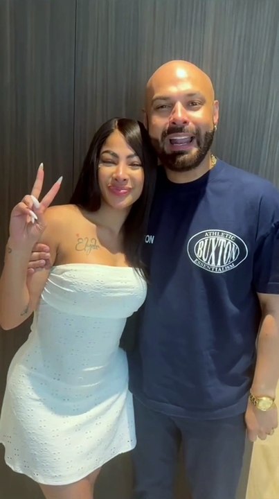 Omar Enrique y Yailin “La Más Viral” juntos en Caracas