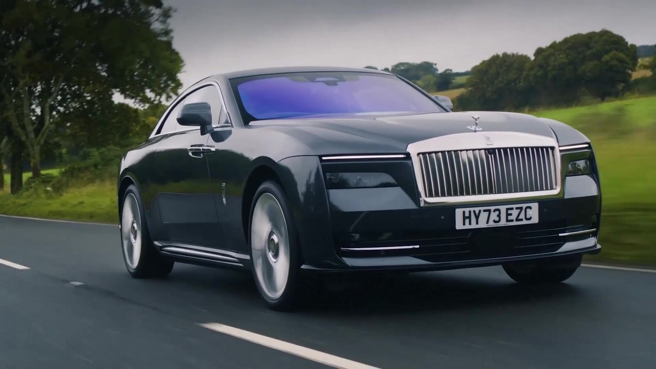2024 Rolls-Royce Spectre Preview