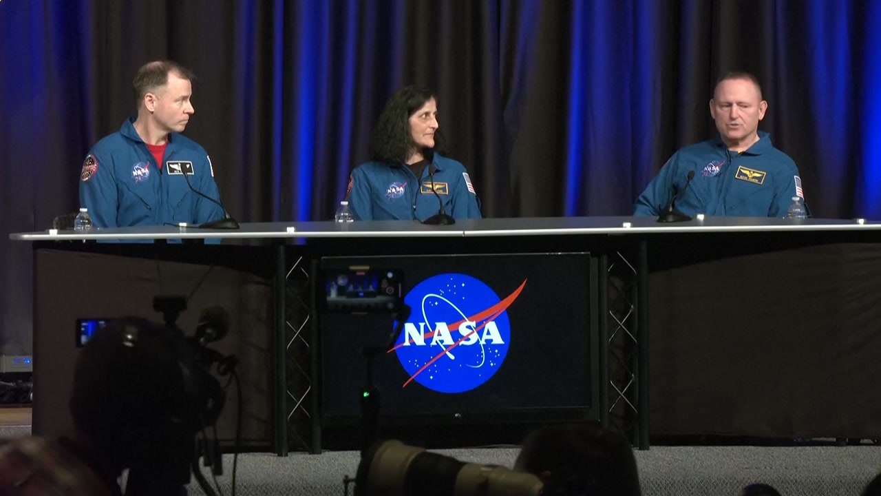 우주서 9개월간 발묶였던 우주비행사들 "보잉 우주선 다시 탈 수도" / YTN