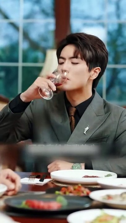 She was pregnant with her boyfriend's child, but was framed to marry her boyfriend's friend #cdrama