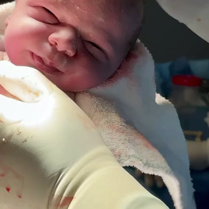 Sol Pérez presentó a su bebé Marco con un video conmovedor