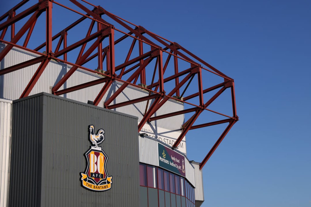 Bradford City 2-0 Crewe Alexandra: Match report