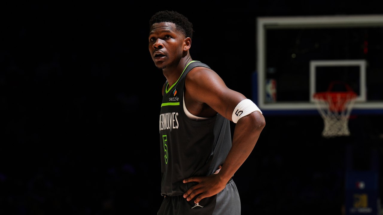 Dunk of the Night: Anthony Edwards