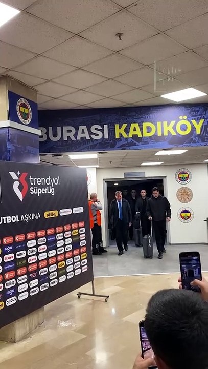 Penaltı kararlarıyla tartışılan Mehmet Türkmen Kadıköy'den böyle ayrıldı